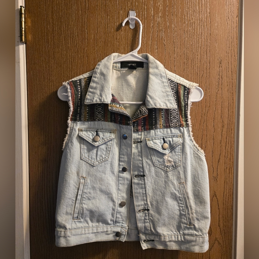 Forever 21 Light Blue Denim Vest with Patterned Accents